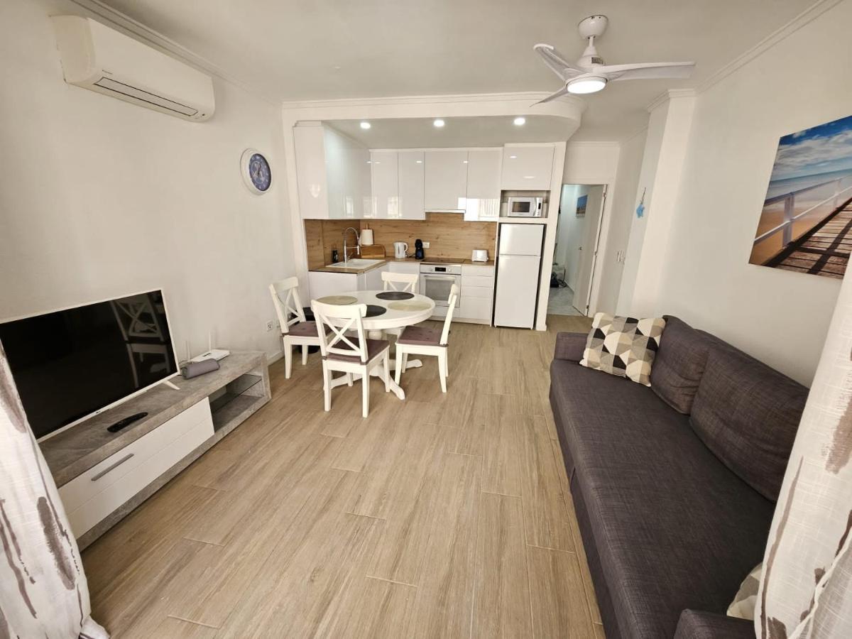 Hda Apartment 2. Torrevieja Esterno foto