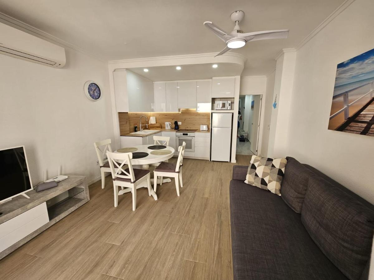 Hda Apartment 2. Torrevieja Esterno foto