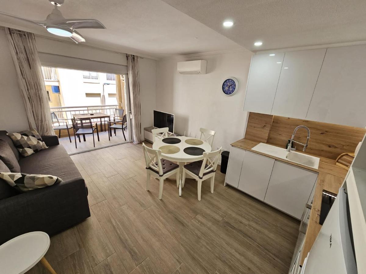 Hda Apartment 2. Torrevieja Esterno foto
